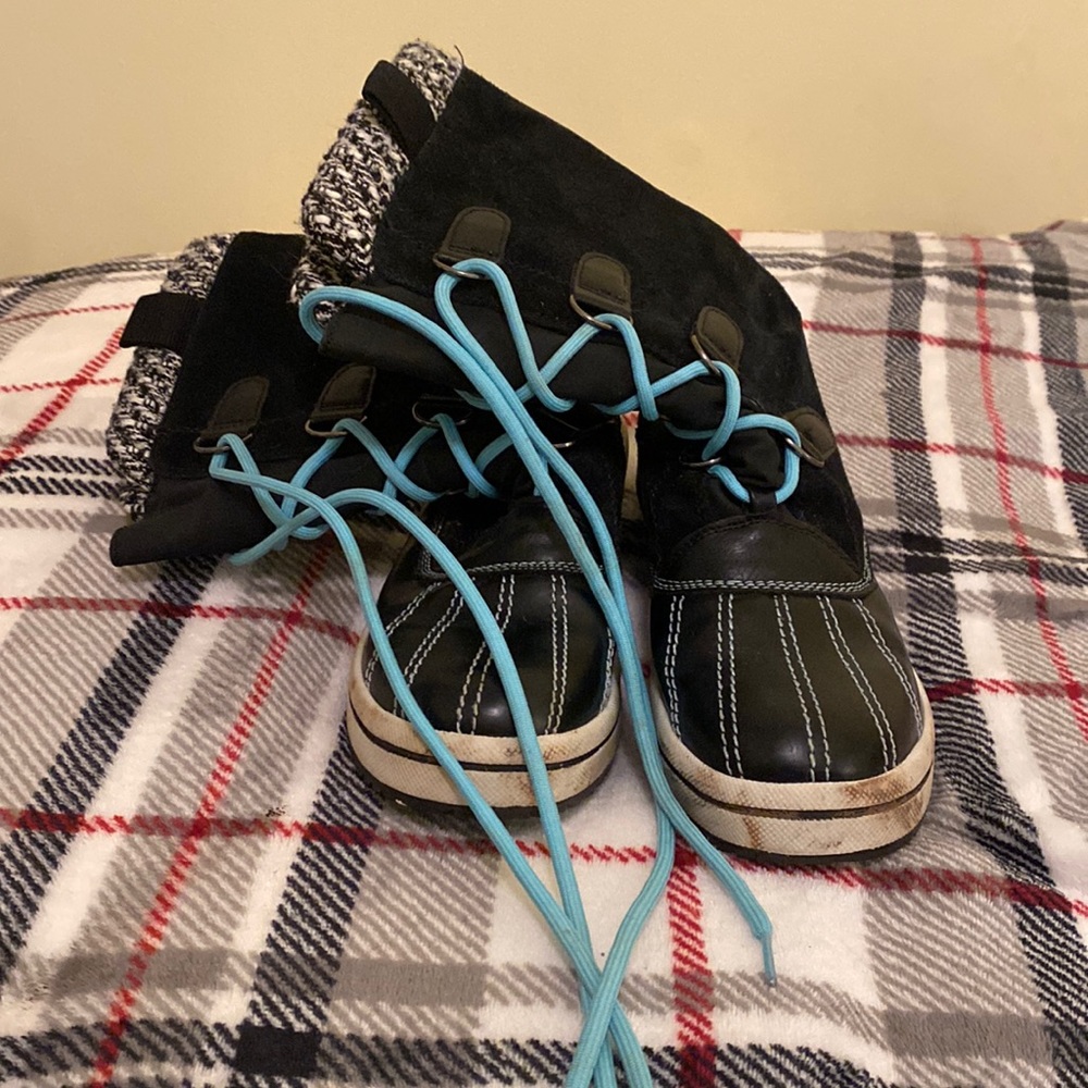 Black Women’s Winter Boots